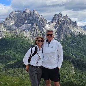 Meet your Posher, Danette